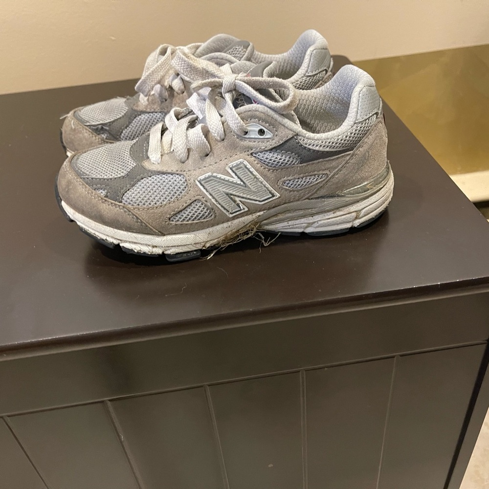 New Balance Kids' Light Gray Sneakers